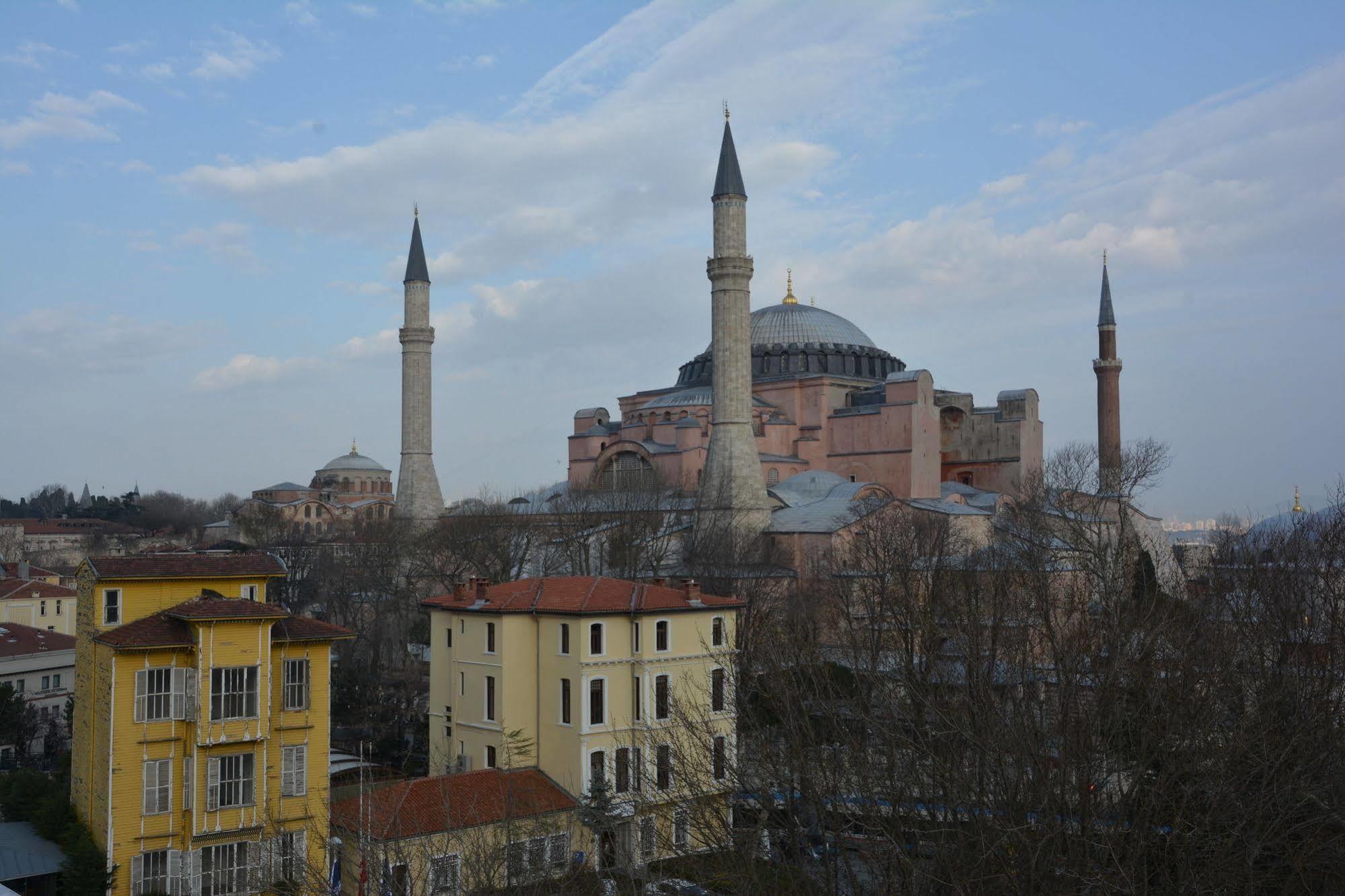 Ares Hotel Istanbul Luaran gambar